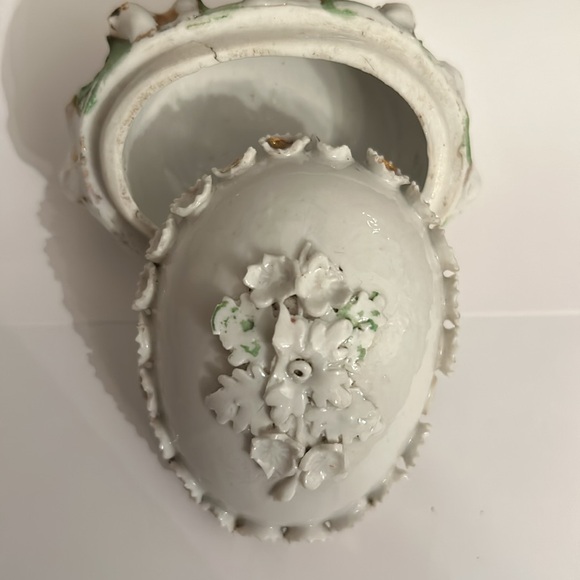 Trinket box, victorian style - Picture 3 of 7